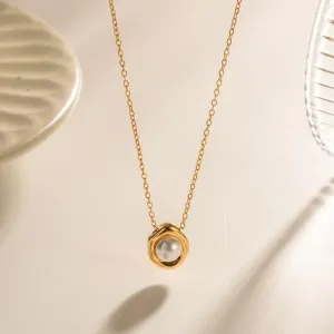 Elegant Stainless Steel Pearl Pendant Necklace for Women