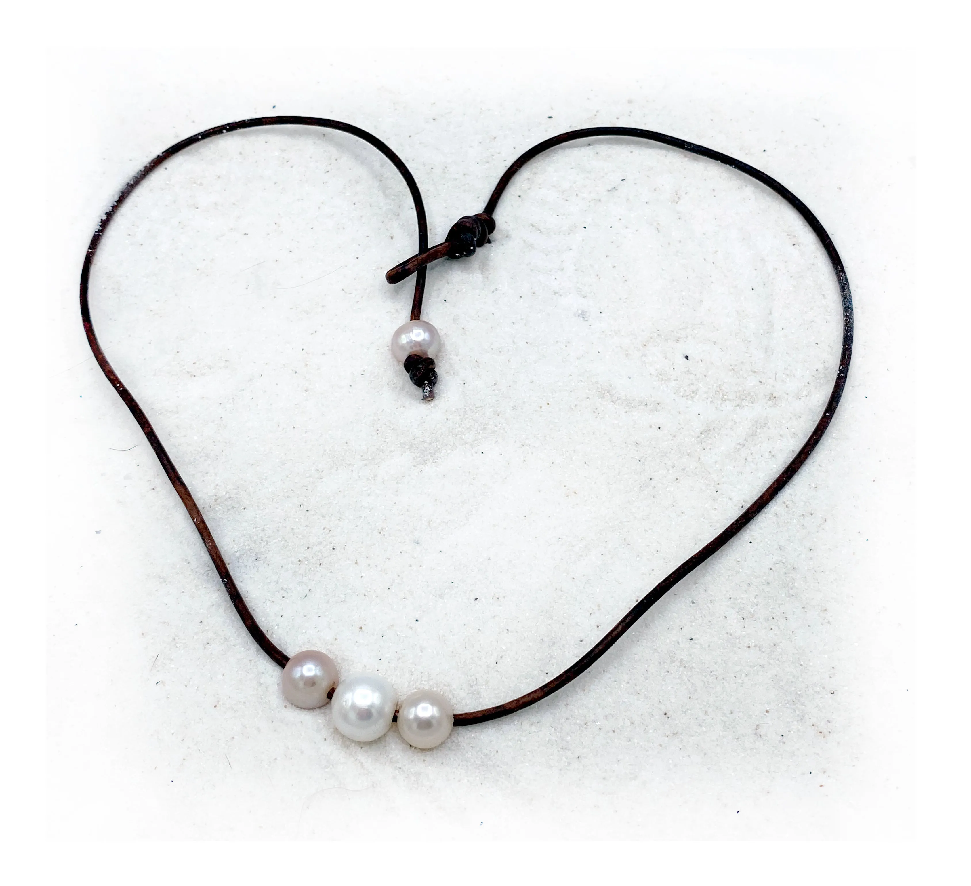 HC 3 Bead Freshwater Pearl Necklace