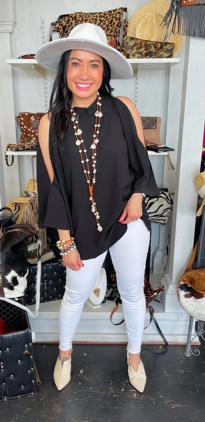 HC Handmade Freshwater White Pearls Necklace 25" to 30"