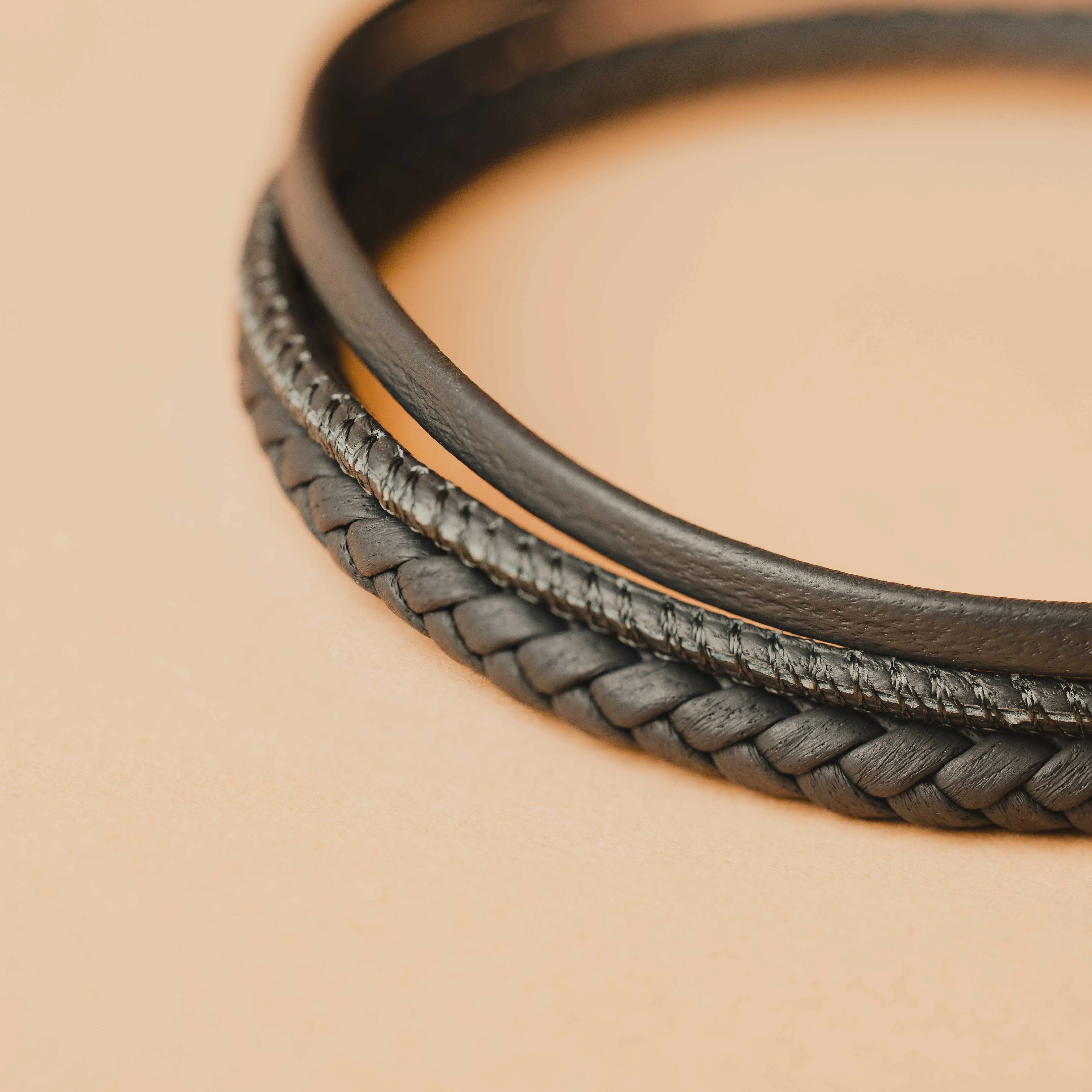 Triple bracelet with grey Italian nappa leather